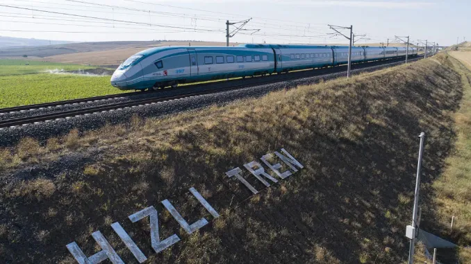 Türkiye'nin Demiryolu Ağı 2026'da 14,437 km Olacak