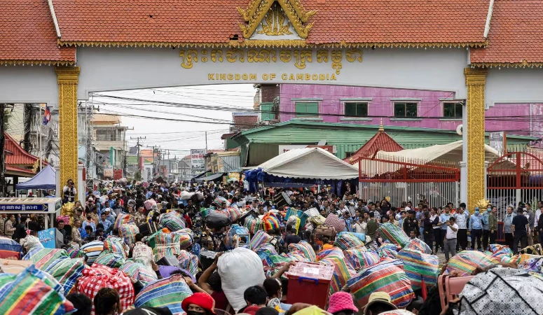 Thai-Kamboçya Sınırında Ateşkes ve Zorunlu Göç