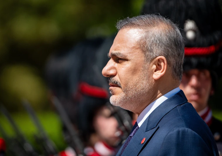 Fidan, Ukrayna Barış Görüşmeleri İçin Paris'te