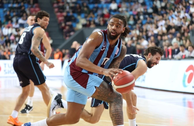 Trabzonspor, Türk Telekom'u Yenerek 5. Galibiyetini Aldı