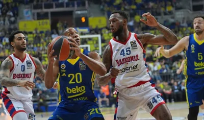Fenerbahçe Beko, Baskonia'yı Deplasmanda Yendi