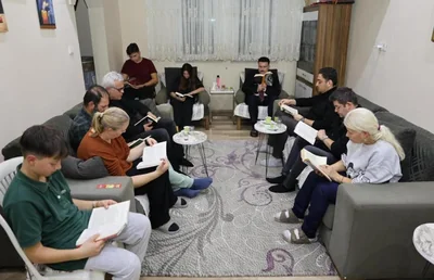 Gökçeada'da Salı Akşamları Ortak Okuma Etkinliği