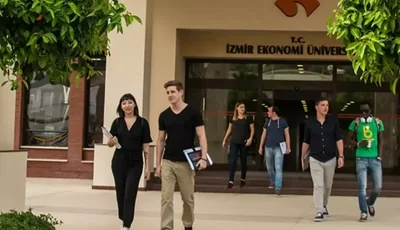 İzmir Üniversitesi'nde Öğrenci Fotoğrafları Sızdırıldı
