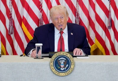 Trump'tan Grönland İlhakına Karşı Ülkelere Gümrük Vergisi