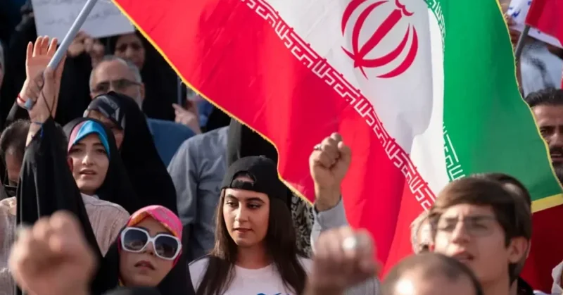 İran'da Savaş Ortamında Halkın Duyguları