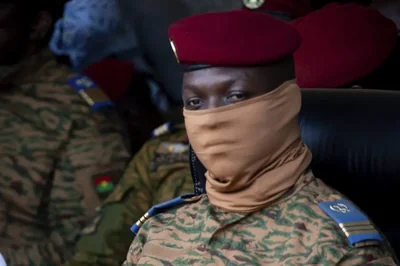 Burkina Faso'da Askeri Liderin Demokrasi Açıklamaları