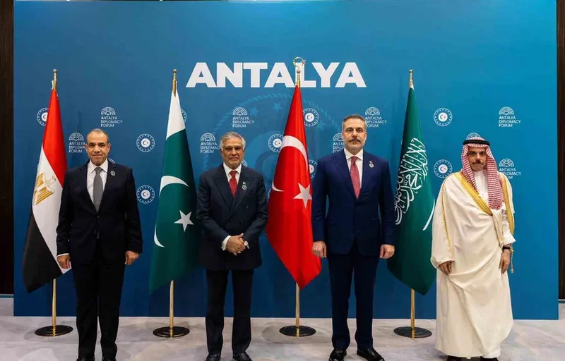 Hakan Fidan, Dört Ülkenin Dışişleri Bakanlarını Ağırladı